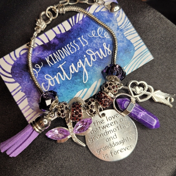 2 for 40$ Purple Bullet Pendant charm 💜 bracelet - Picture 3 of 5